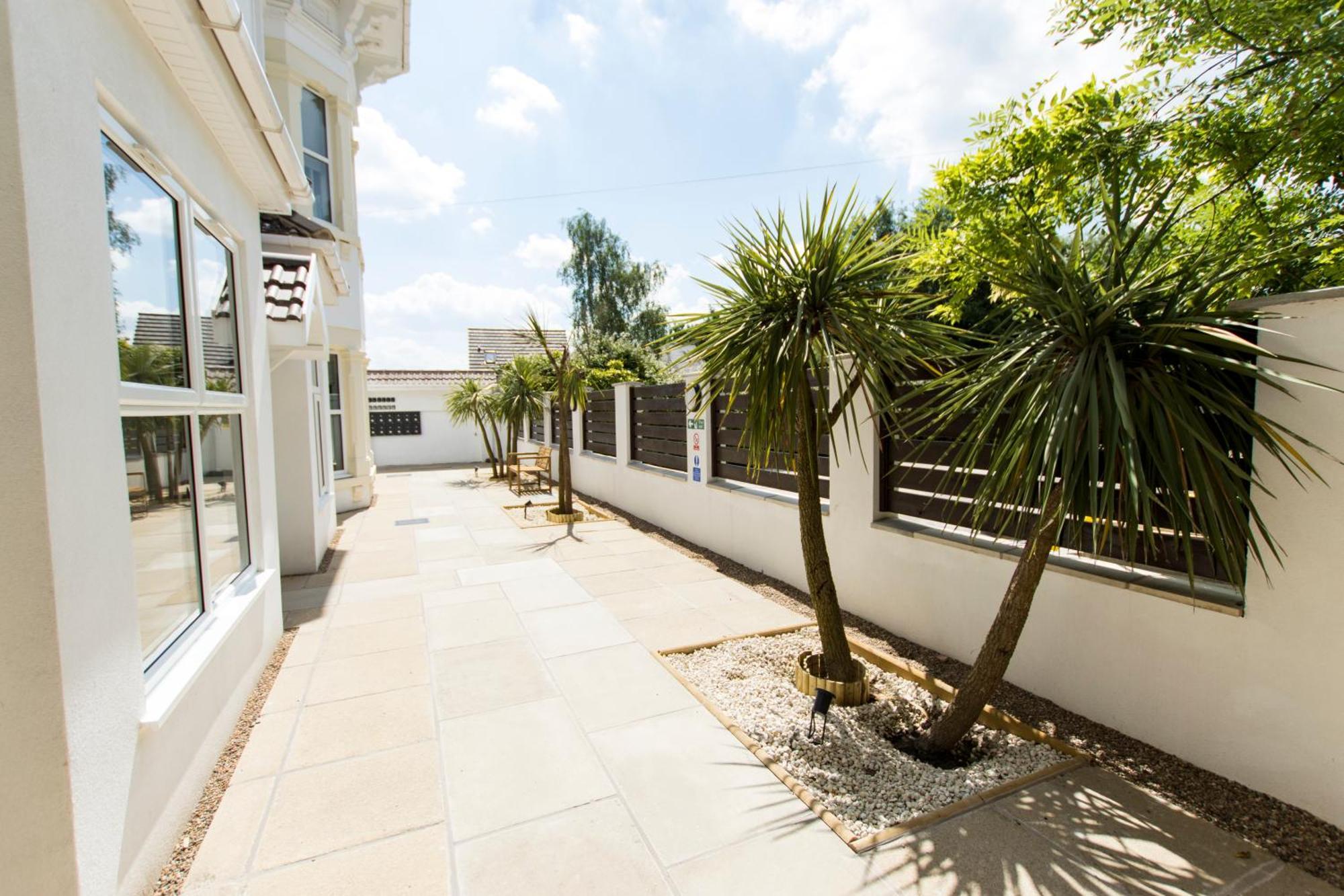 Modern Apartment Free Off Road Parking King Bed Suite 9 Nottingham Exterior foto
